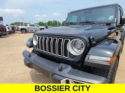 2024 Jeep Wrangler 4-Door Sahara 4x4