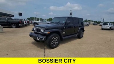 2024 Jeep Wrangler 4-Door Sahara 4x4