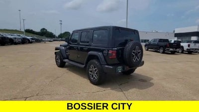 2024 Jeep Wrangler 4-Door Sahara 4x4