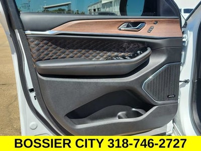 2025 Jeep Grand Cherokee L Summit 4x4