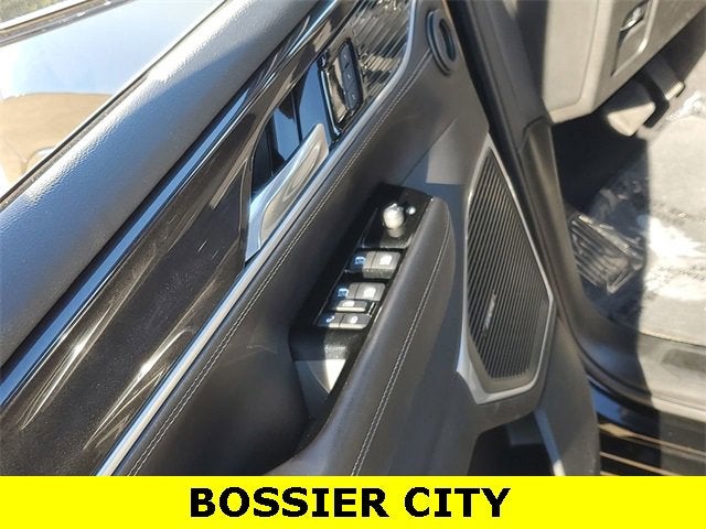 2023 Jeep Wagoneer Series I 4x4