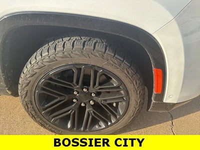 2023 Jeep Wagoneer Series II Carbide 4x4