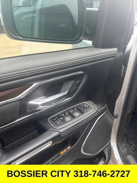 2022 RAM 1500 Laramie Crew Cab 4x2 5'7" Box