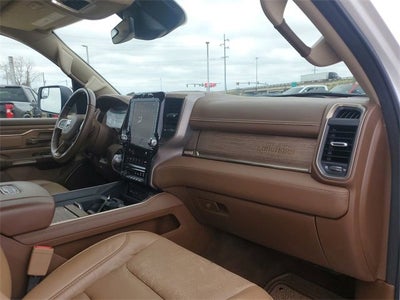 2019 RAM 1500 Longhorn Crew Cab 4x4 5'7" Box