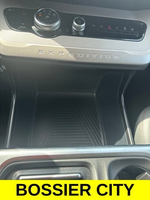 2025 Ford Expedition Active MAX