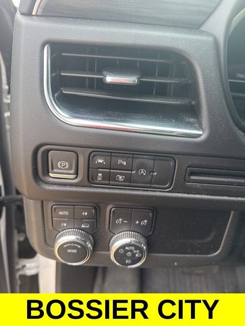 2023 GMC Yukon XL SLT