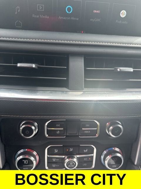 2023 GMC Yukon XL SLT