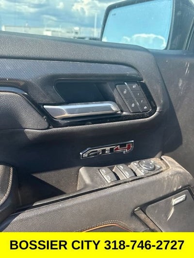 2025 GMC Sierra 1500 AT4