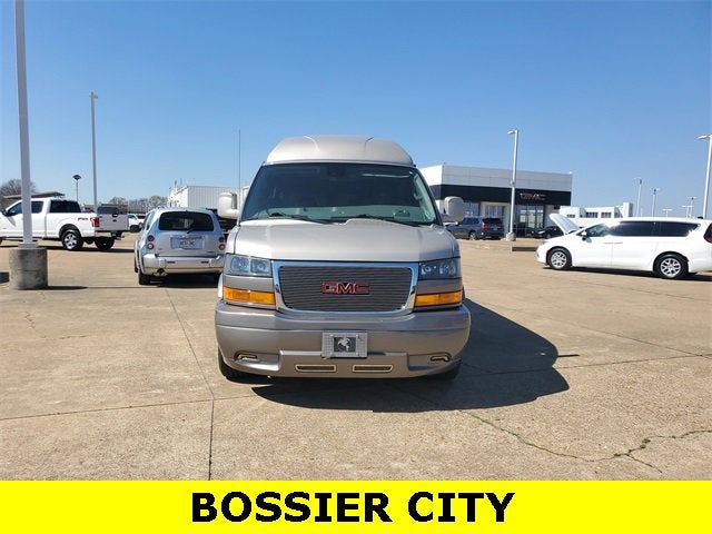 2022 GMC Savana Cargo 2500 Work Van