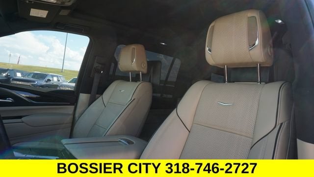 2024 Cadillac Escalade ESV Premium Luxury