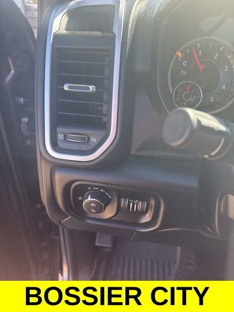 2019 RAM 3500 Big Horn Crew Cab 4x4 8' Box