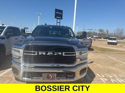 2019 RAM 3500 Big Horn Crew Cab 4x4 8' Box