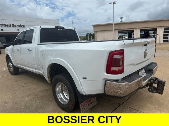 2022 RAM 3500 Limited Longhorn Crew Cab 4x4 8' Box
