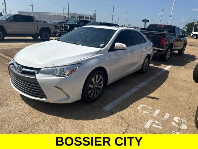 2016 Toyota Camry XLE