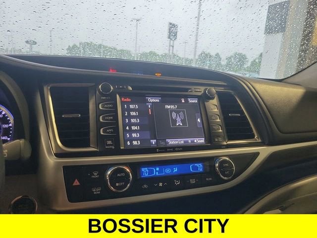 2019 Toyota Highlander Limited Platinum