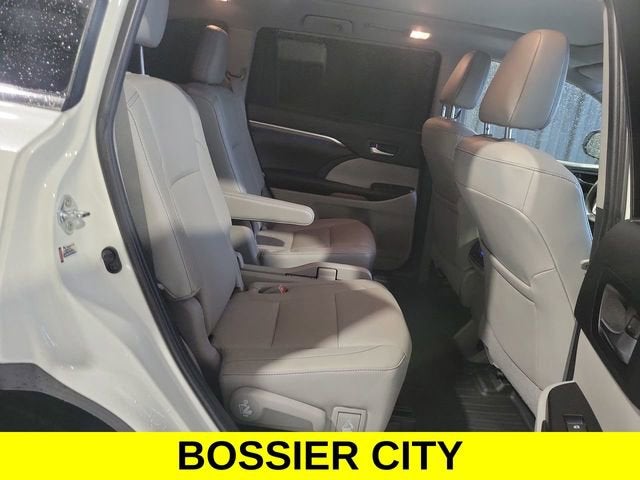 2019 Toyota Highlander Limited Platinum