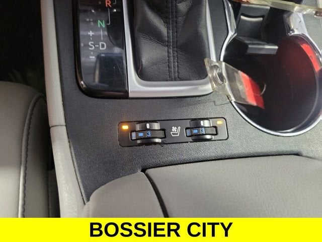 2019 Toyota Highlander Limited Platinum