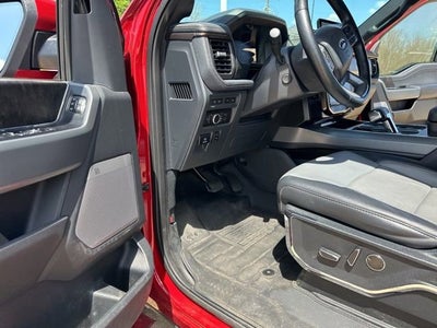 2023 Ford F-150 Lightning LARIAT