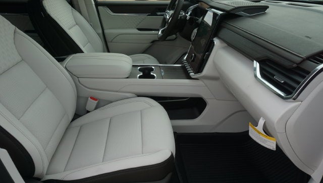 2027 GMC Acadia Denali