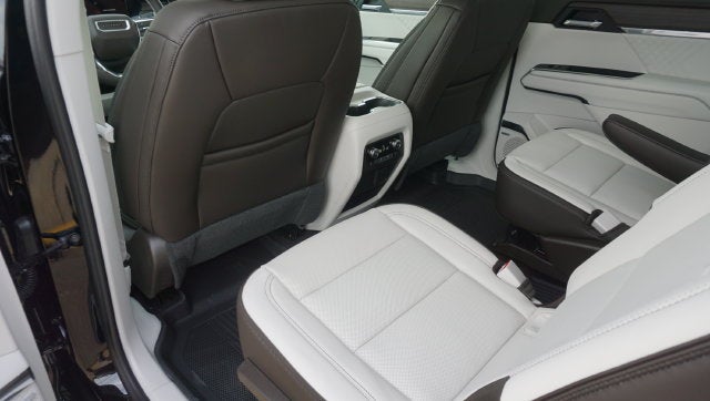 2027 GMC Acadia Denali