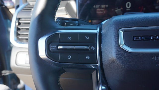 2026 GMC Acadia Denali Ultimate - Photo 13