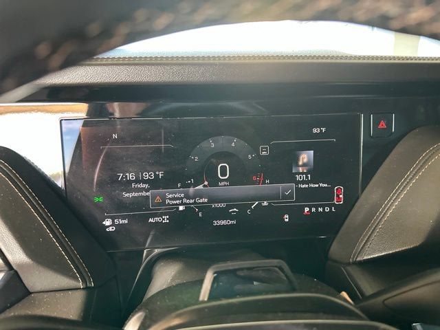 2025 GMC Yukon XL AT4