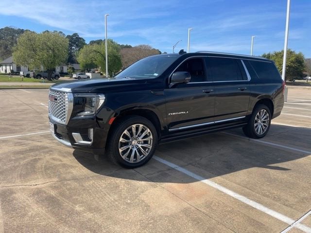 2023 GMC Yukon XL Denali