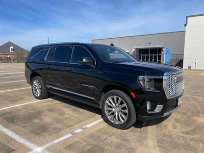 2023 GMC Yukon XL Denali