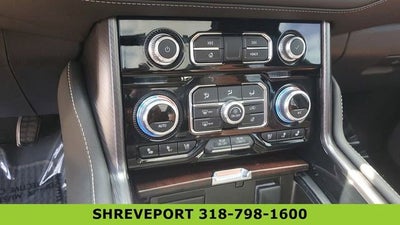 2024 GMC Yukon XL Denali Ultimate