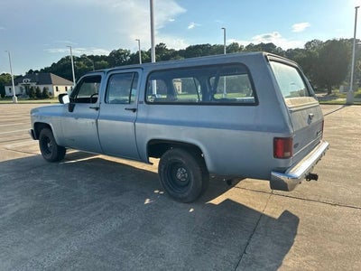 1990 Chevrolet Suburban Base