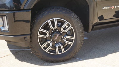 2023 GMC Sierra 2500 HD AT4