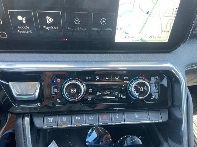 2025 GMC Sierra 2500 HD Denali