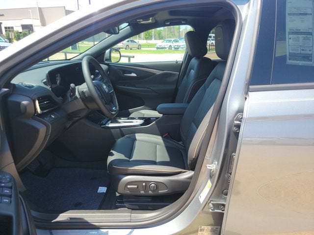 2026 GMC Sierra 1500 Denali - Photo 9