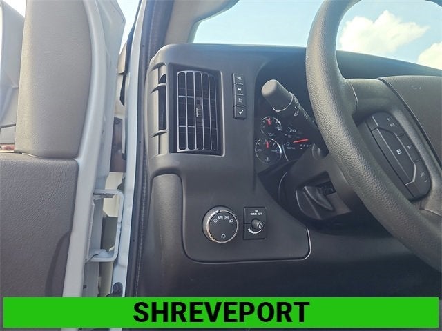 2025 GMC Savana Cargo 2500 Work Van