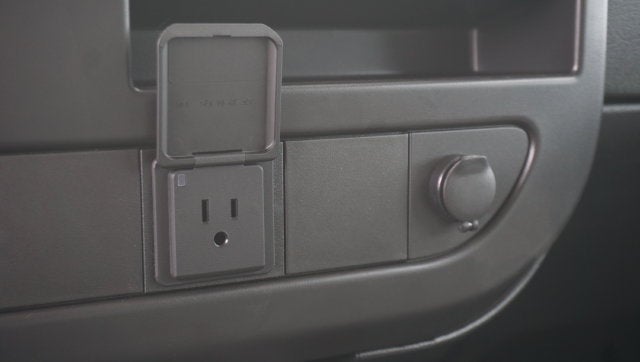 2027 GMC Savana Cargo 1WT