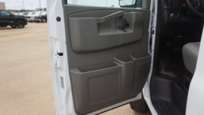 2027 GMC Savana Cargo 1WT