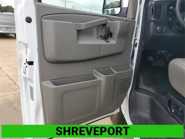 2025 GMC Savana Cargo 2500 Work Van