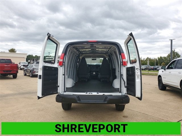 2025 GMC Savana Cargo 2500 Work Van