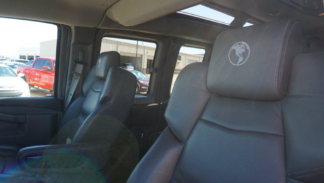 2022 GMC Savana Cargo 2500 Work Van