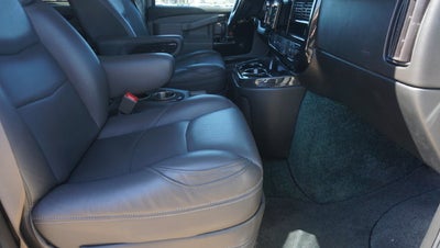 2022 GMC Savana Cargo 2500 Work Van