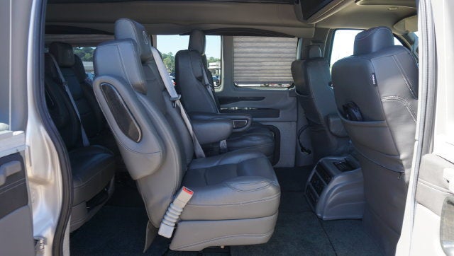 2022 GMC Savana Cargo 2500 Work Van