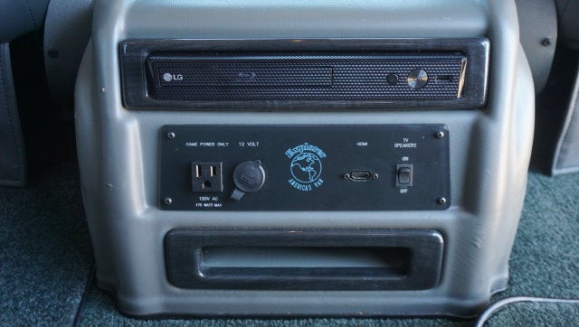 2022 GMC Savana Cargo 2500 Work Van