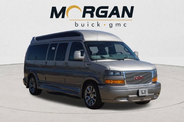 2022 GMC Savana Cargo 2500 Work Van
