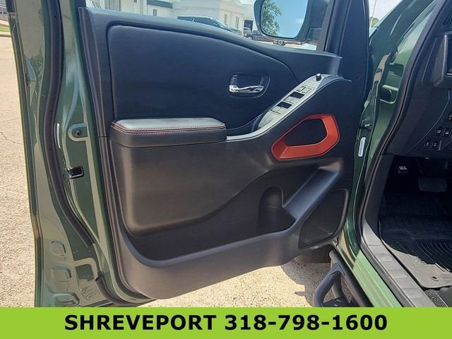 2025 Nissan Frontier Crew Cab PRO-4X 4x4