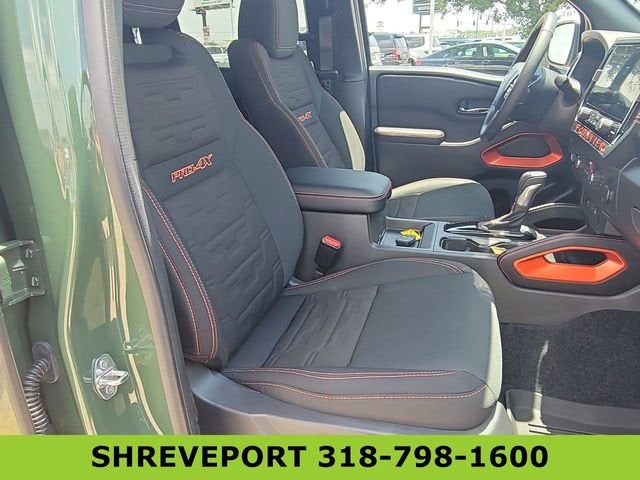 2025 Nissan Frontier Crew Cab PRO-4X 4x4