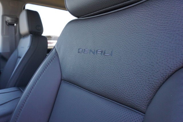 2026 GMC Sierra 1500 Denali - Photo 8