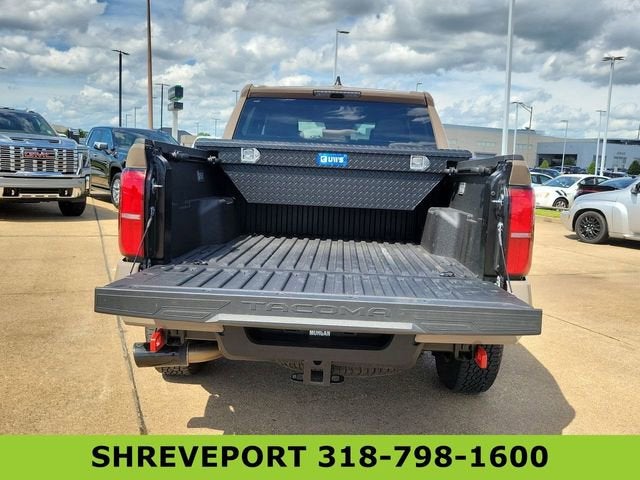 2026 Toyota Tacoma 4WD SR5