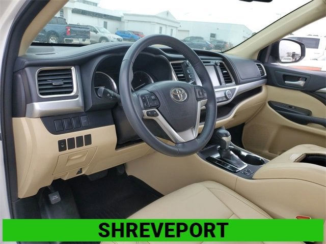 2016 Toyota Highlander XLE V6