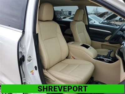 2016 Toyota Highlander XLE V6