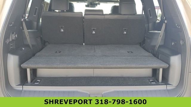 2025 Lexus LX 700h Overtrail